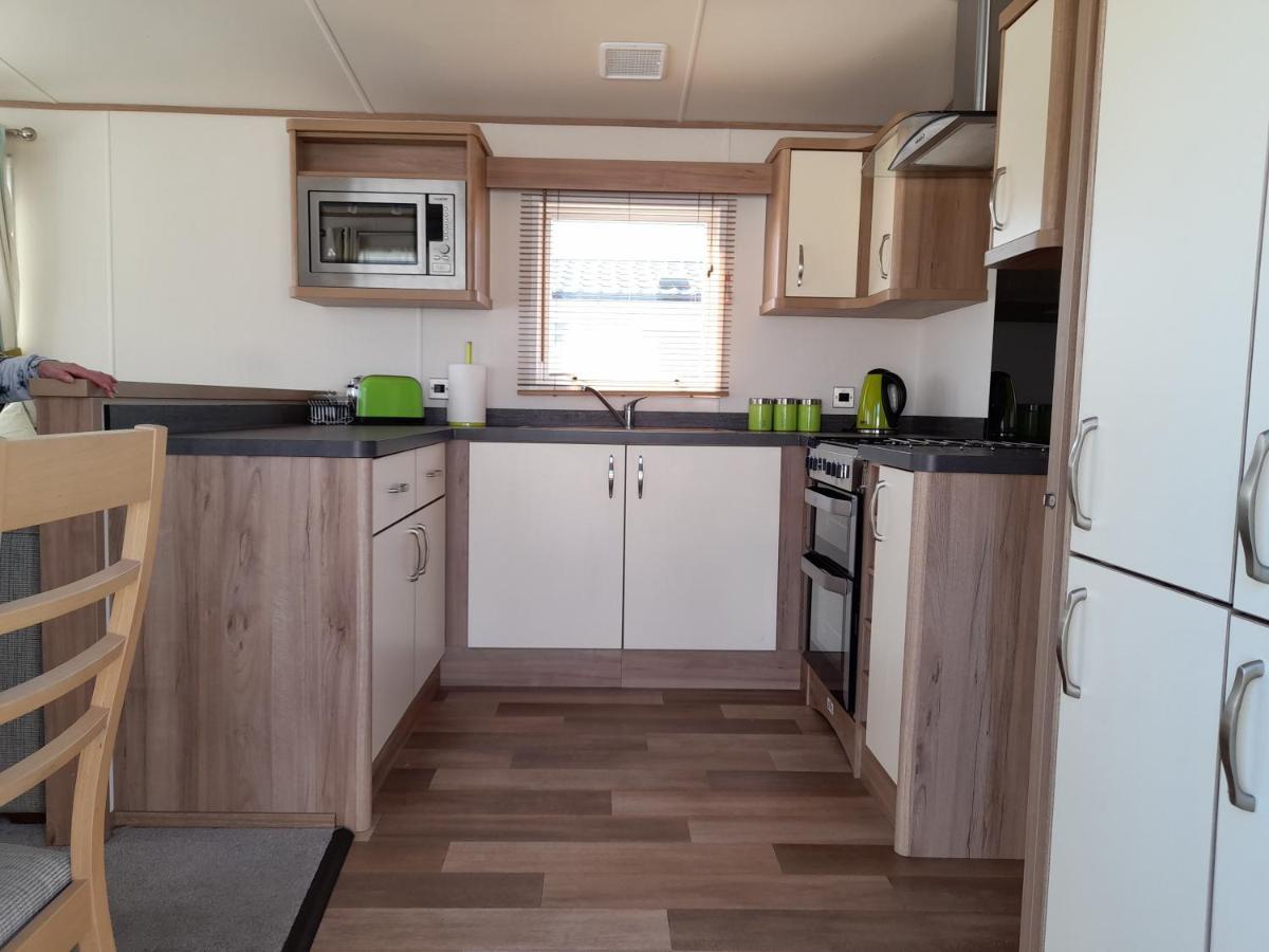 The Beaches - New Beach Dymchurch Exterior photo